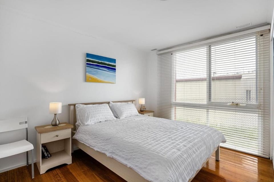 Lugano, Tootgarook - with linen House in Melbourne