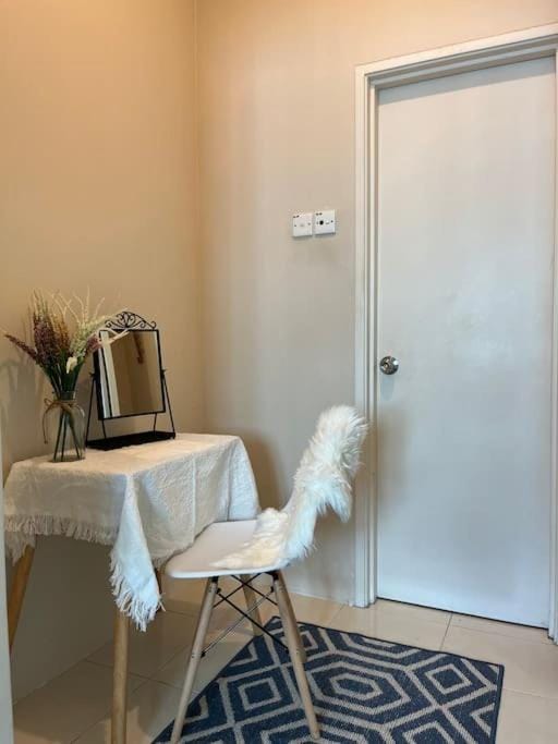 Kinrara Puchong Bukit Jalil Sunway 3 bedroom condo comes with 2 parking Apartment in Federal Territory of Kuala Lumpur