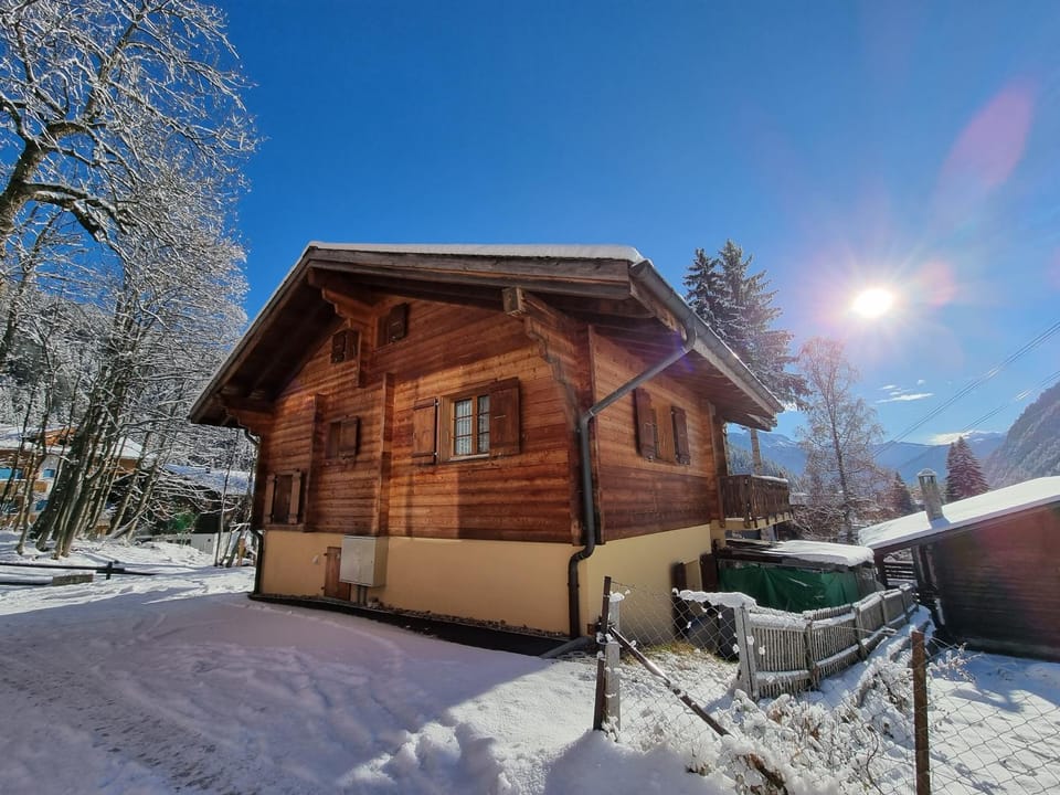 Property building, Winter