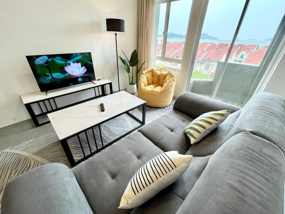 Living room, Sea view