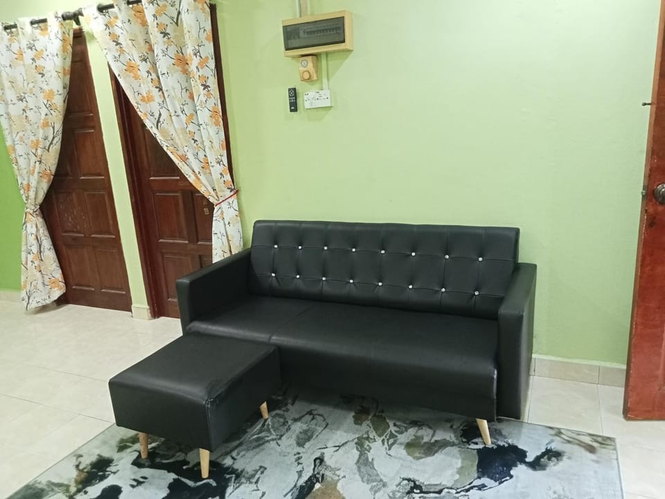 Ali Homestay Desa Permai Bukit Kuang House in Terengganu, Malaysia
