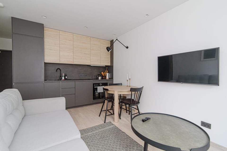 TV and multimedia, Kitchen or kitchenette, Seating area