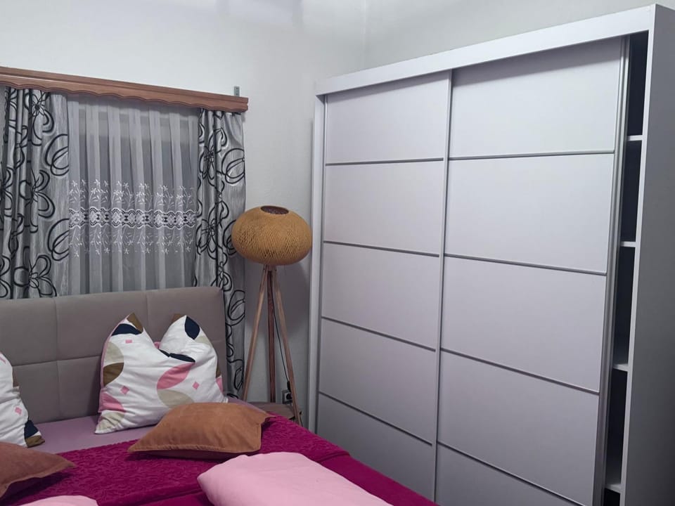 Cazin Centar Ćuprija Apartment in Lika-Senj County