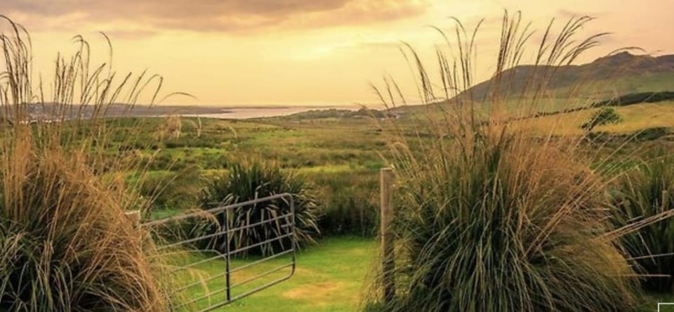 Nearby landmark, Natural landscape