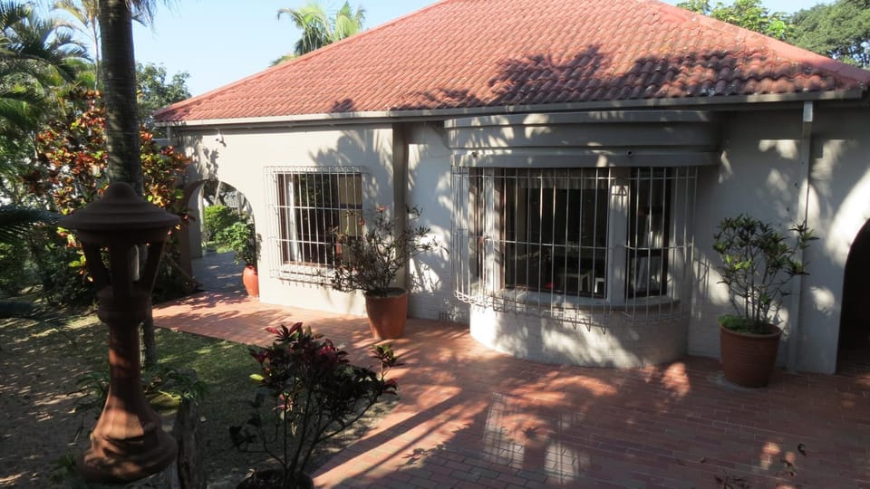 Property building, Garden, Garden view
