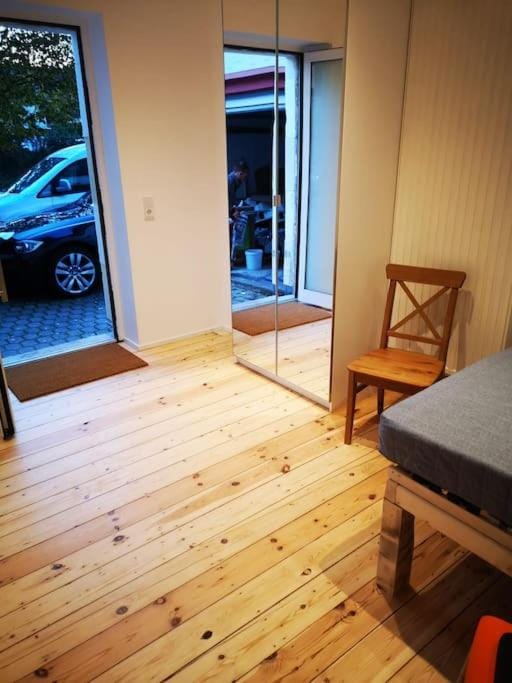Photo of the whole room, Seating area, Dining area