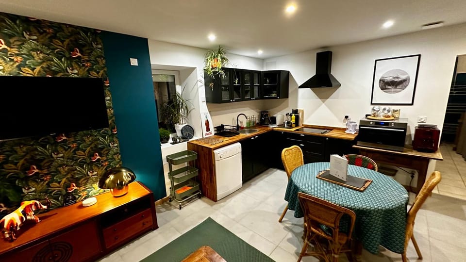TV and multimedia, kitchen