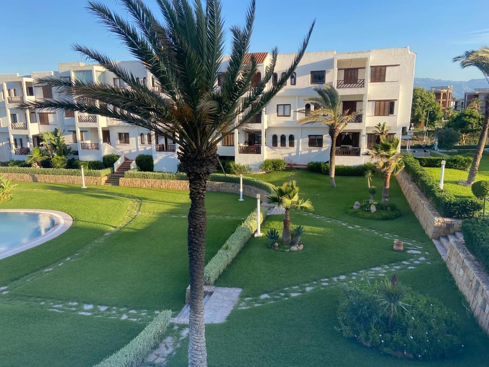 Natural landscape, Garden view, Pool view