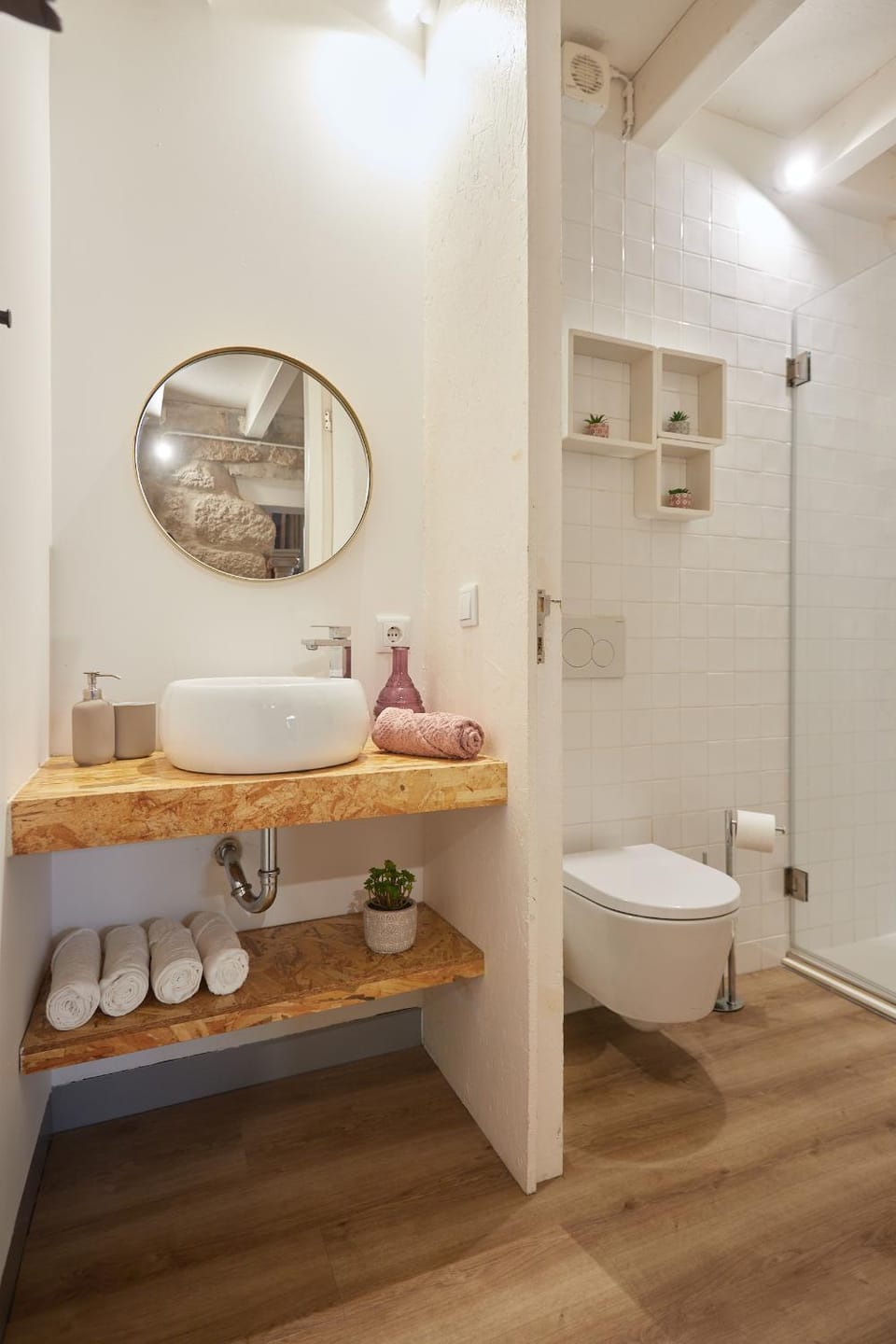 Shower, Bathroom, towels