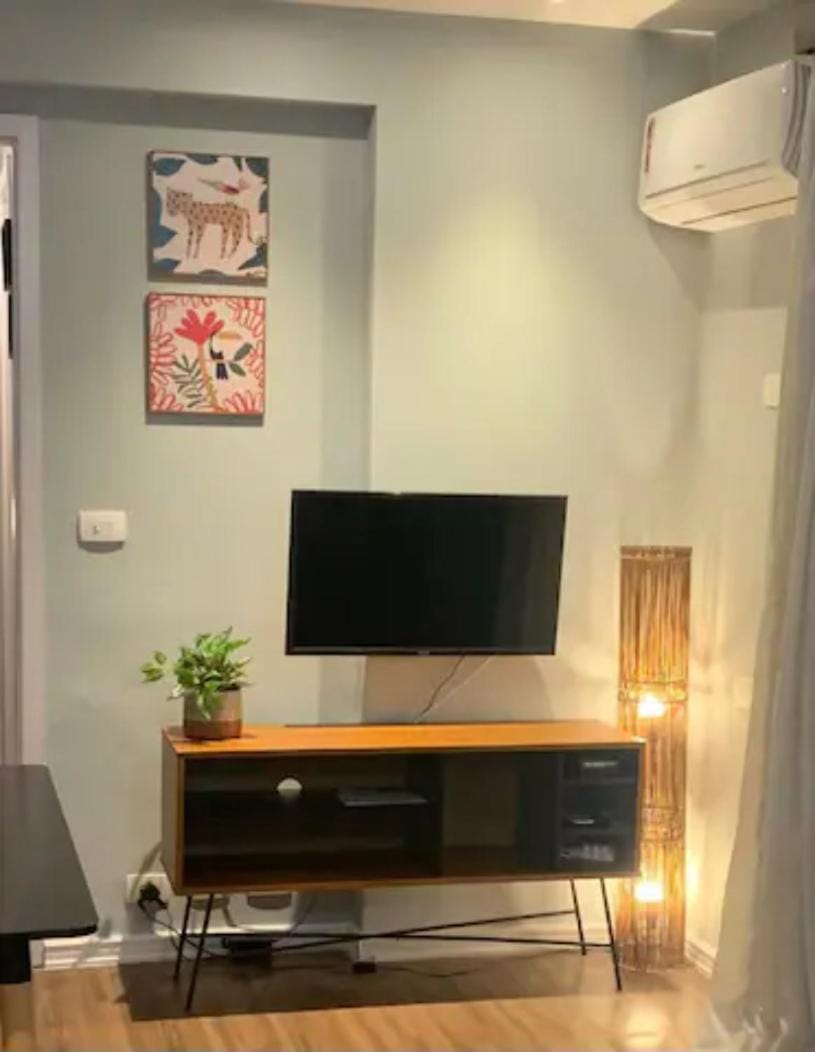 Communal lounge/ TV room, TV and multimedia, air conditioner