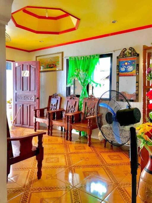Patar beach Transient house Apartment in Bolinao