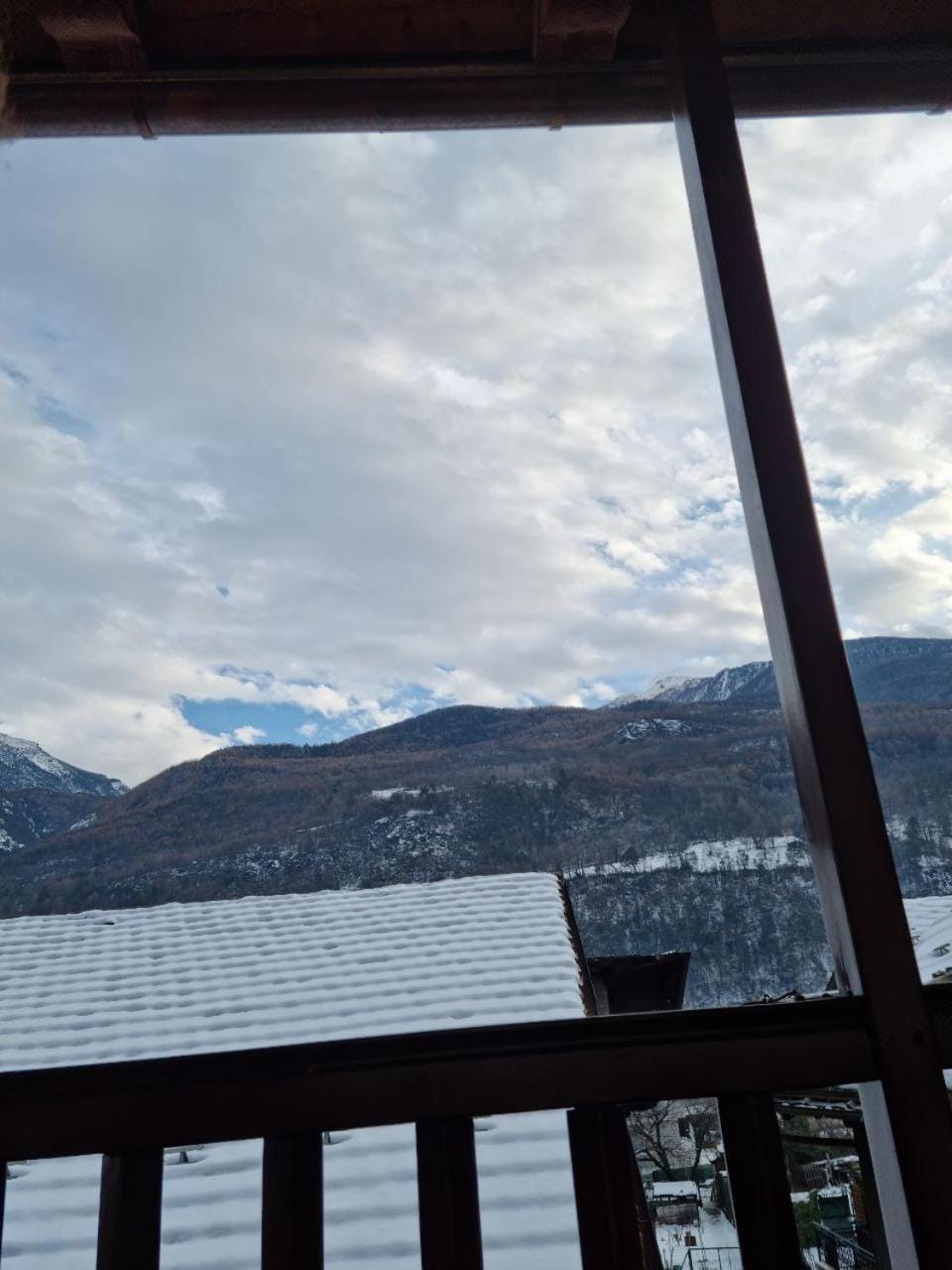 Balcony/Terrace, Balcony/Terrace, Mountain view