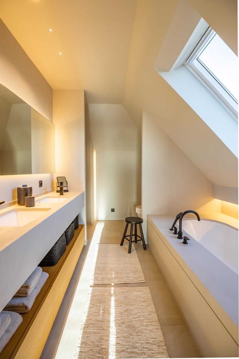 The Penthouse Nami, Branding, Ultra Luxurious Japanese Design Sea View Apartment in Zeeland, Netherlands