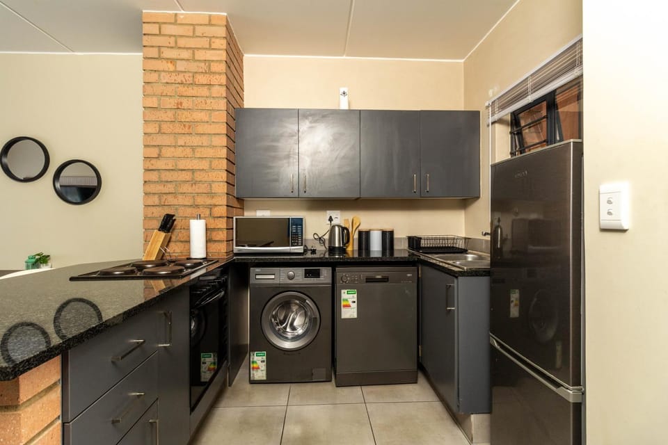 The Lillies Apt Midrand Apartment in Sandton