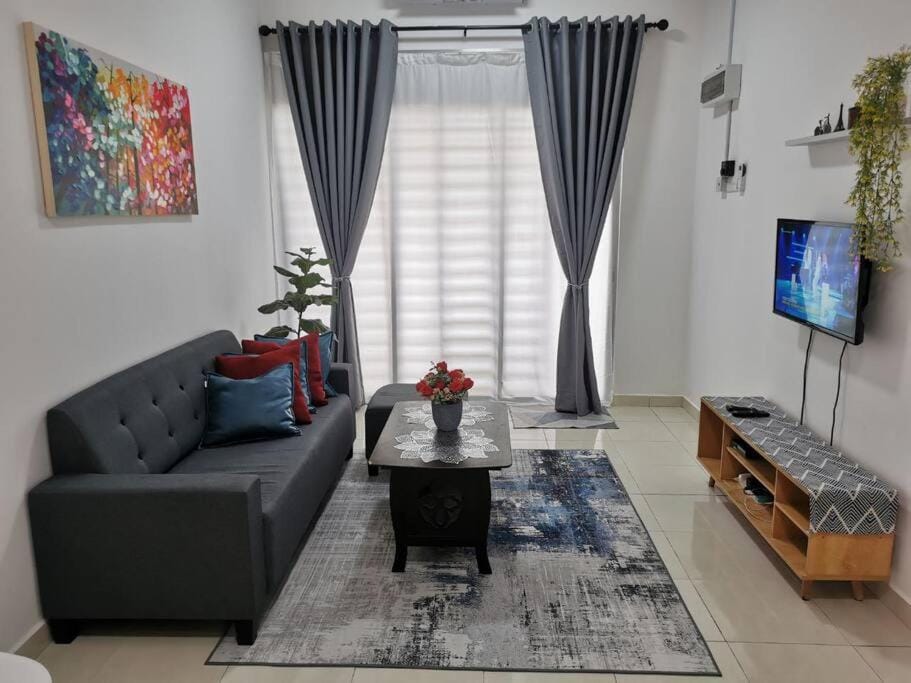 Communal lounge/ TV room, TV and multimedia, Living room