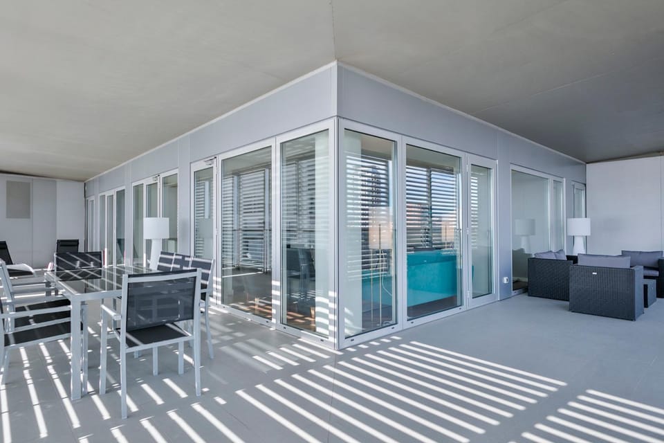 Alcam Llum Deluxe Apartment in Barcelona