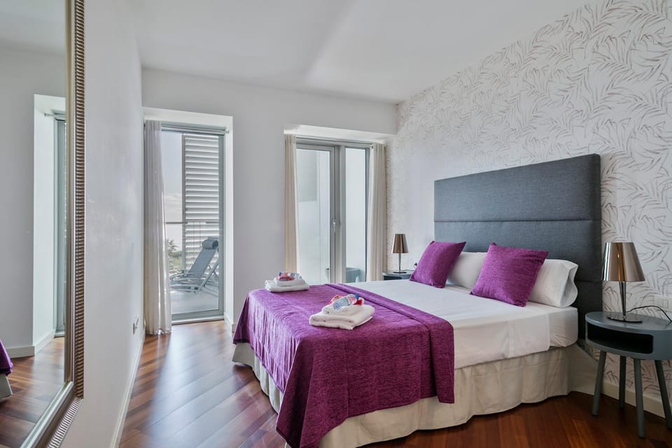 Alcam Llum Deluxe Apartment in Barcelona