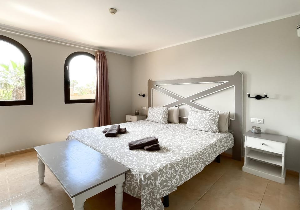 B-Rent Casa Angela pool view Apartment in Corralejo