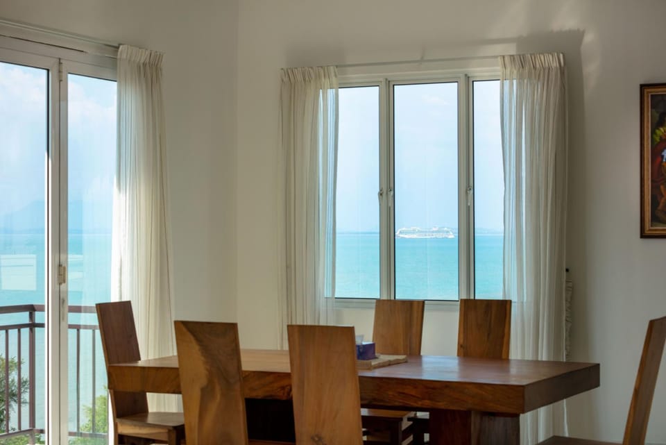 Dining area, Sea view