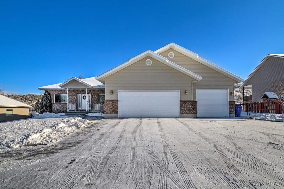 Spacious Idaho Home: Ski, Hike, & Fish! House in Rexburg