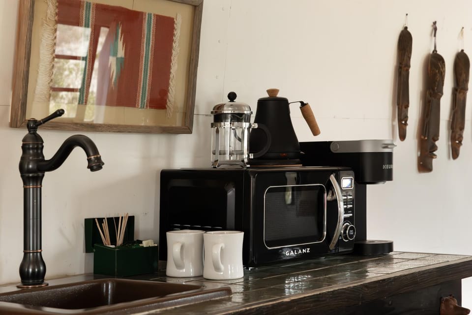 Coffee/tea facilities