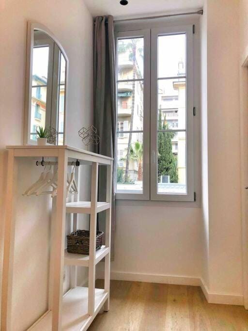 Homelivia, Votre Appartement ideal pour découvrir Nice Apartment in Nice