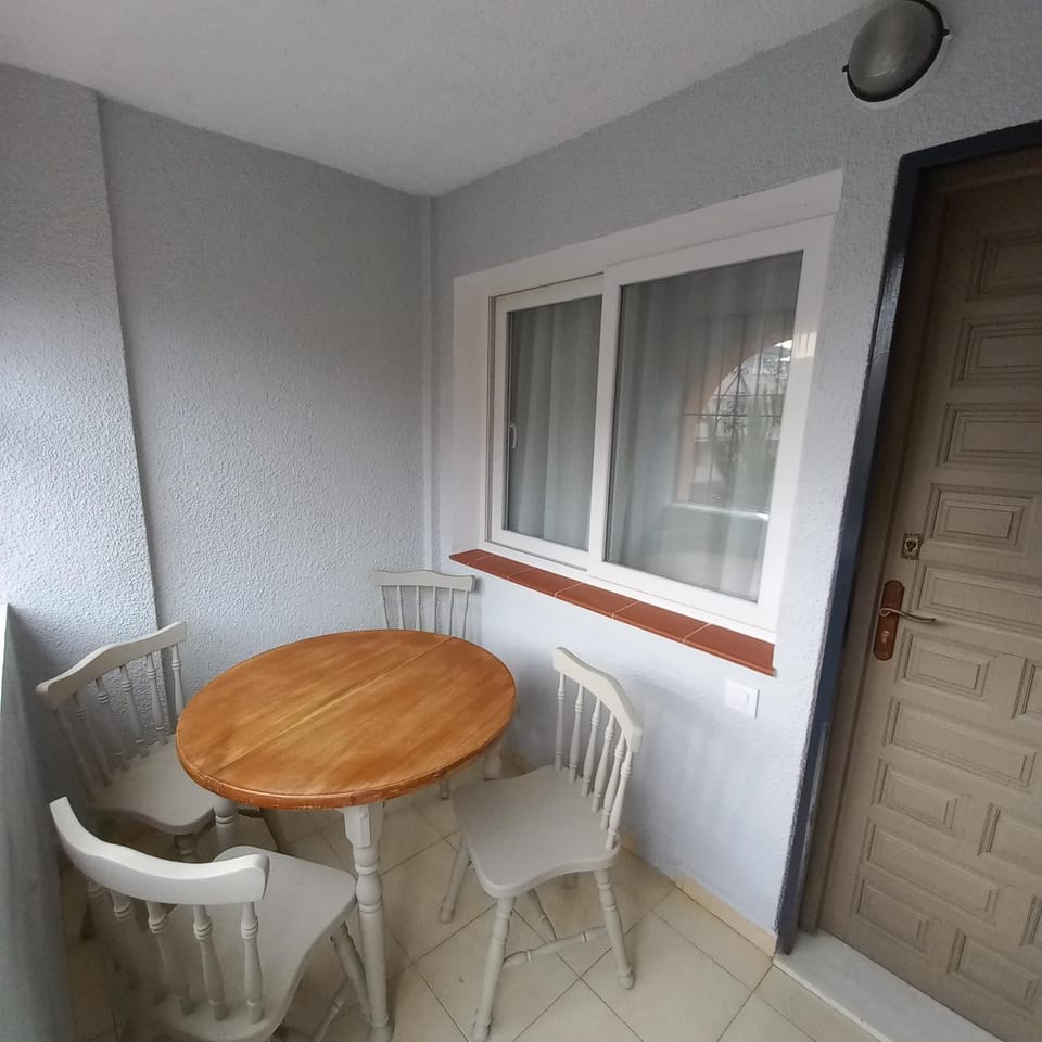 Balcony/Terrace, Dining area
