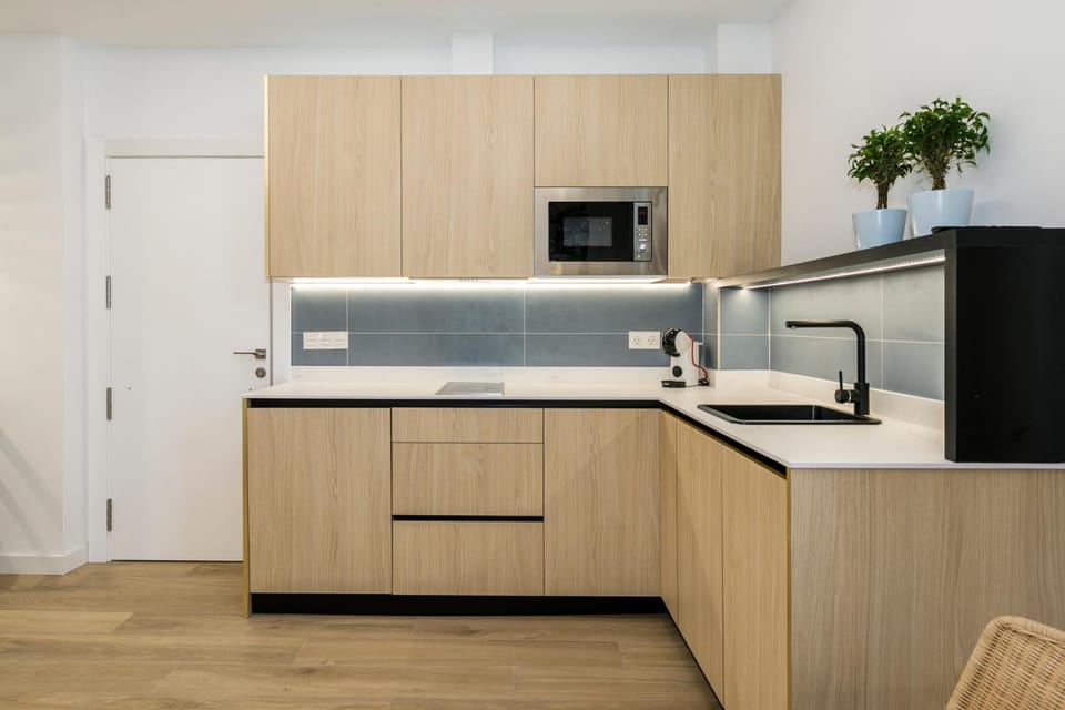 Kitchen or kitchenette
