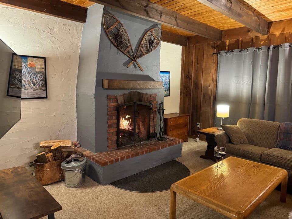 Hemlock Ridge 2B Apartment in Mendon