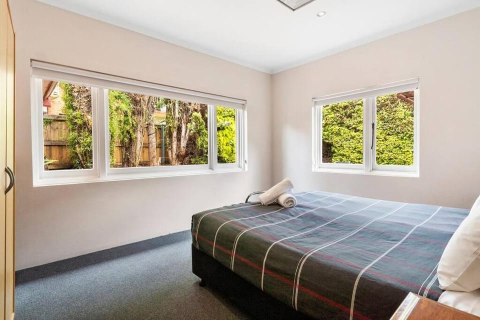Classic retro home prime location walk shops House in Tasmania