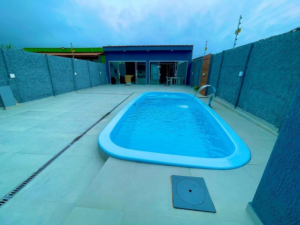 Facade/entrance, Day, Swimming pool