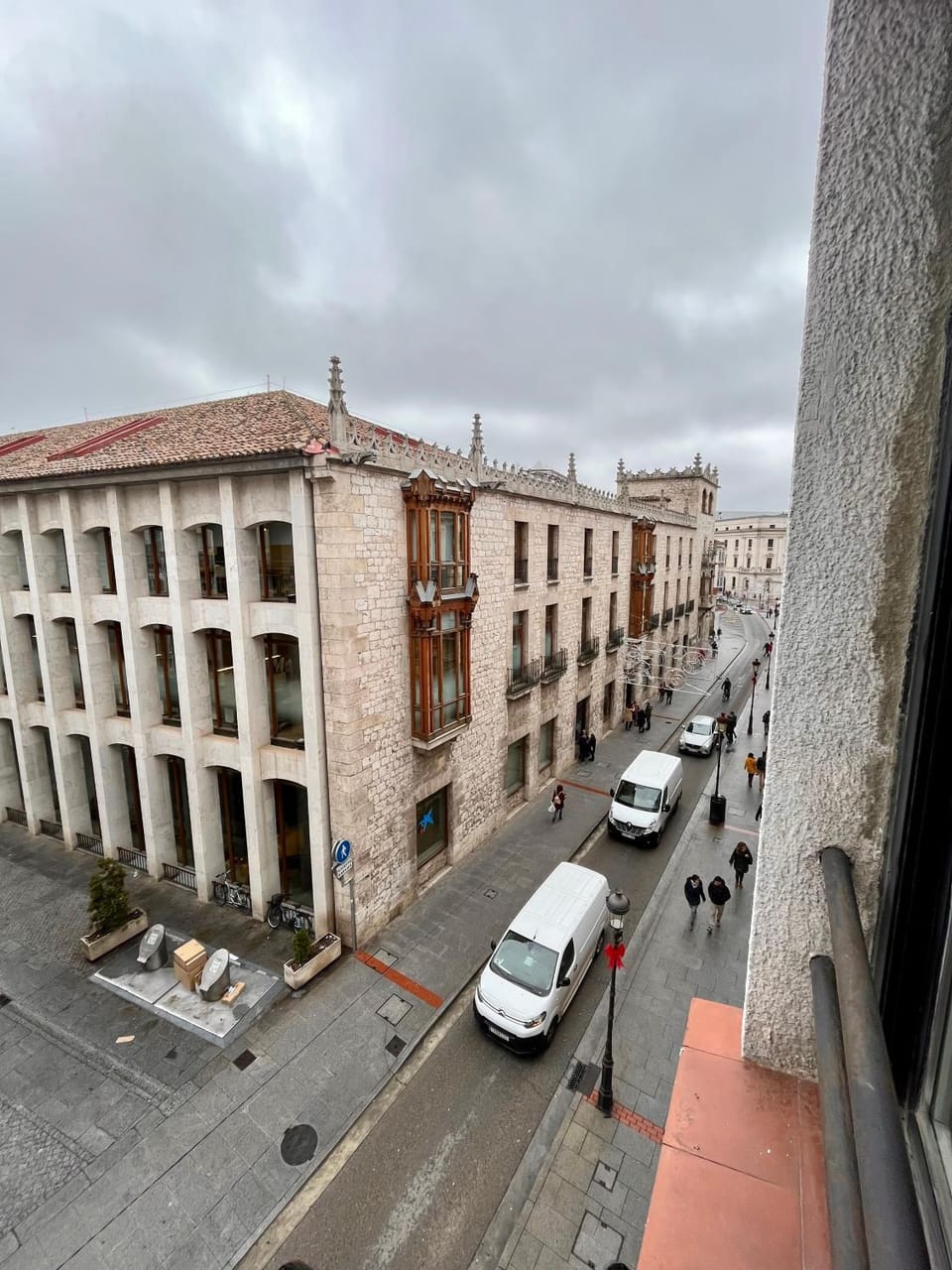 Property building, Neighbourhood, City view, Street view