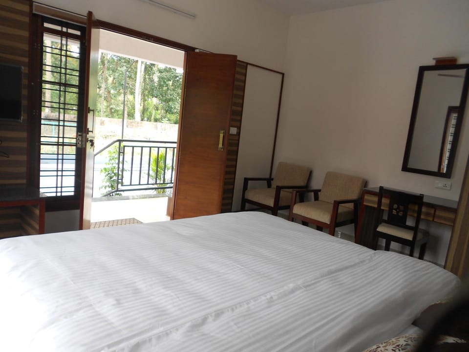 Bed, View (from property/room)