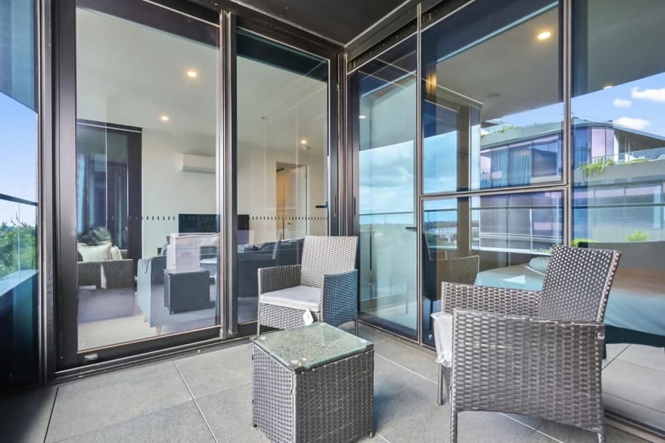 The Atrium Glen Waverley with Pool Gym Parking Apartment in Glen Waverley