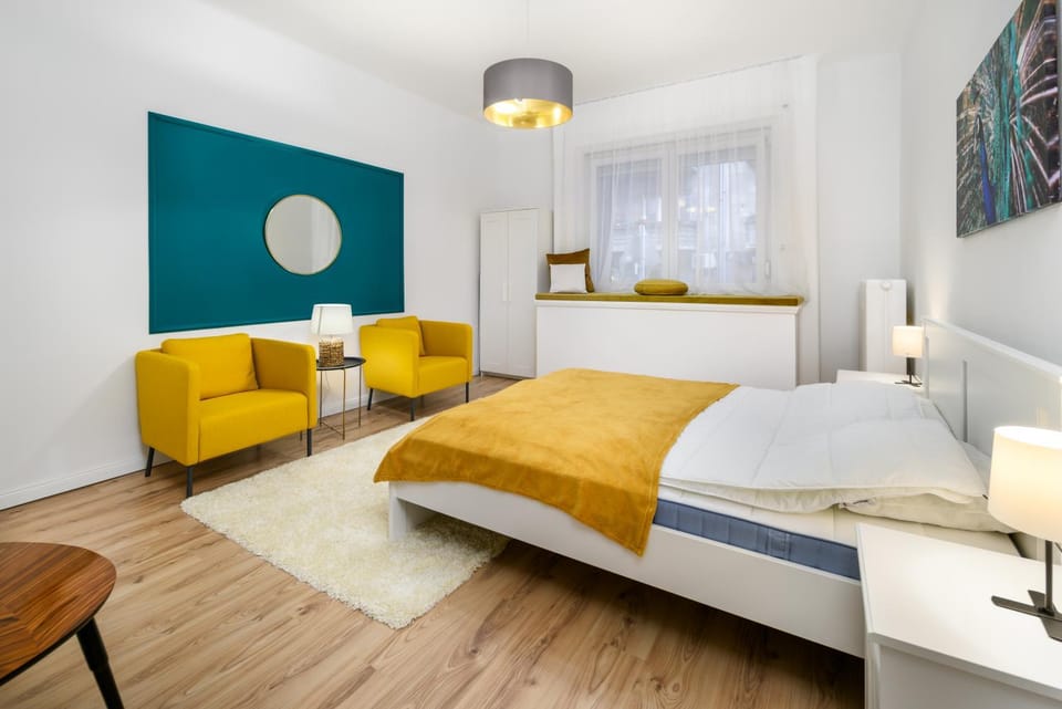 Living room, Bedroom