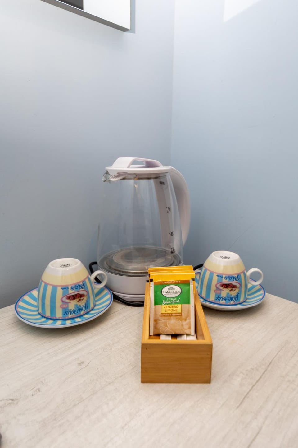 Coffee/tea facilities