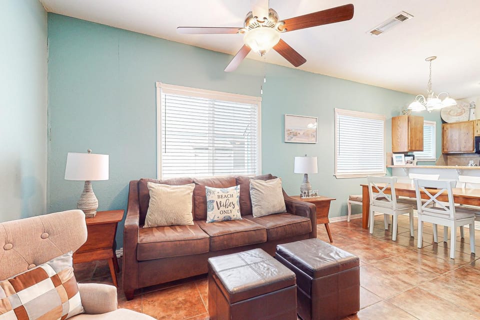 Lyla's Beach Getaway Apartment in North Padre Island