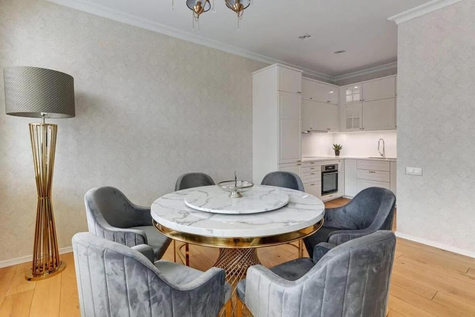 Kitchen or kitchenette, Dining area, kitchen