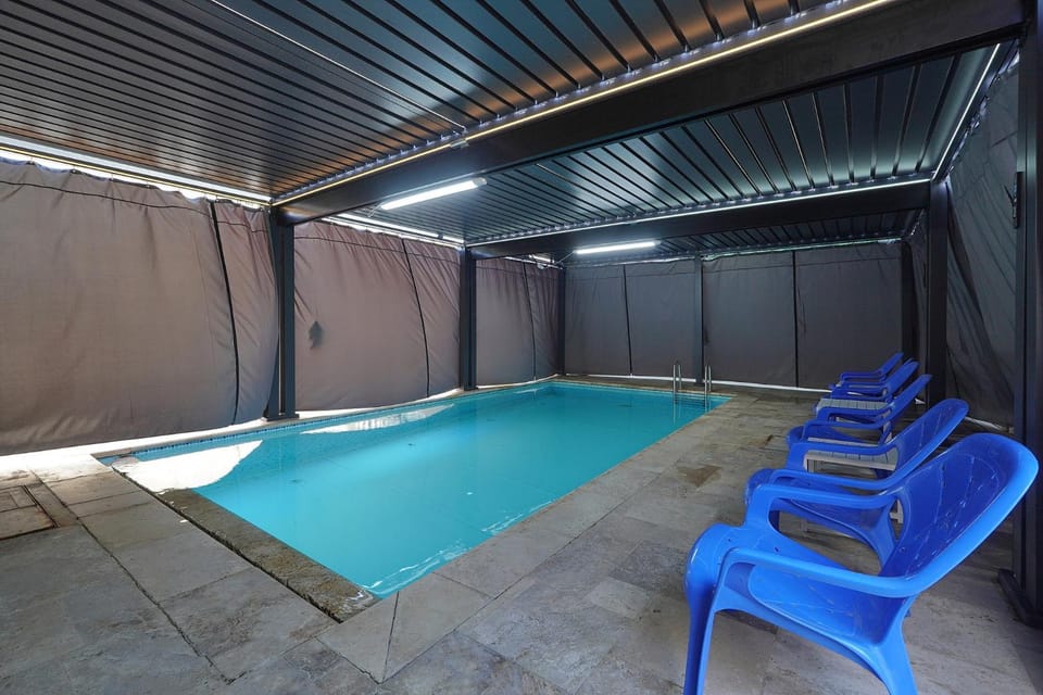 וילה מארי עם בריכה במגדל Apartment in North District
