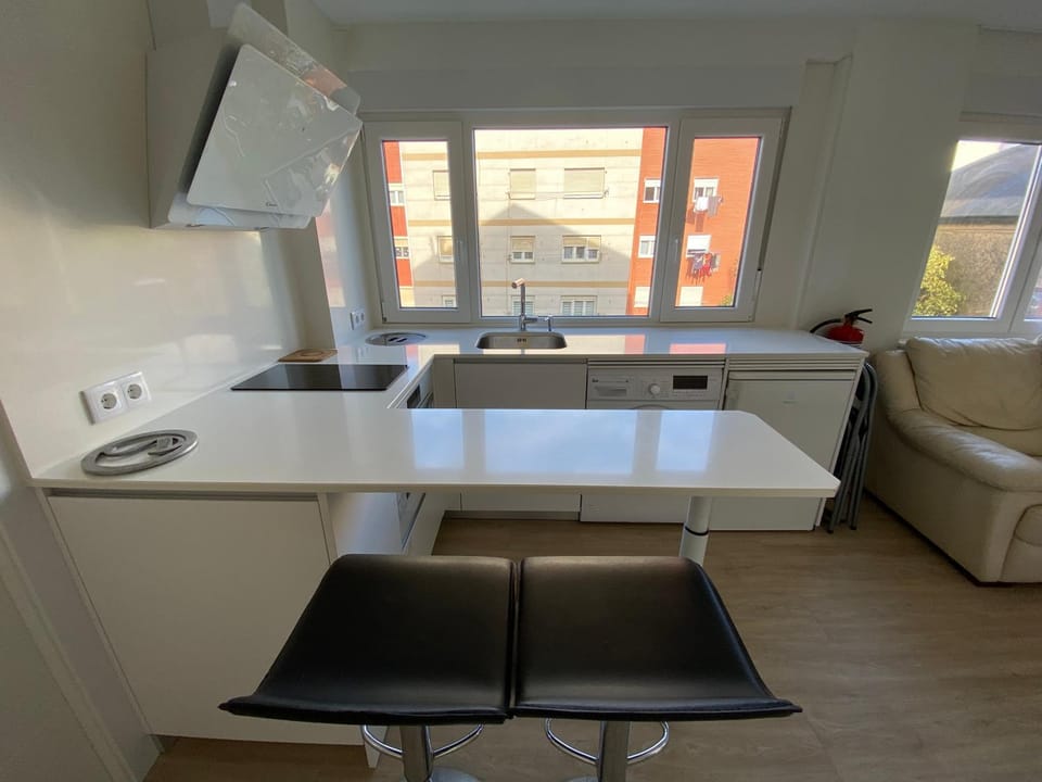 View (from property/room), City view, kitchen