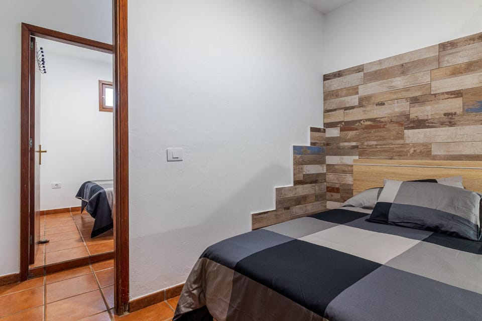Faro de Sardina - 3 Bed - Coast - WIFI House in Comarca Norte