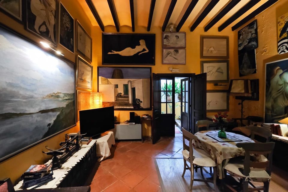 Property building, Living room