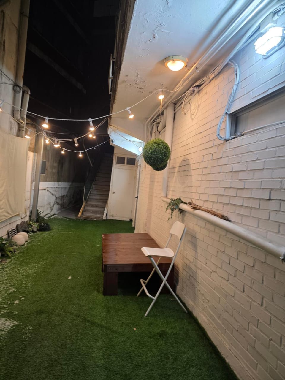 Inner courtyard view