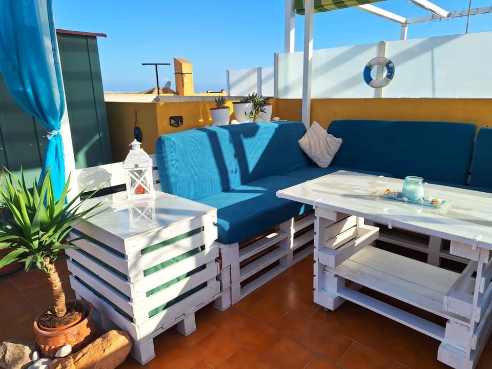 Family Apartment in La Herrada near the Pink Lake House in Vega Baja del Segura