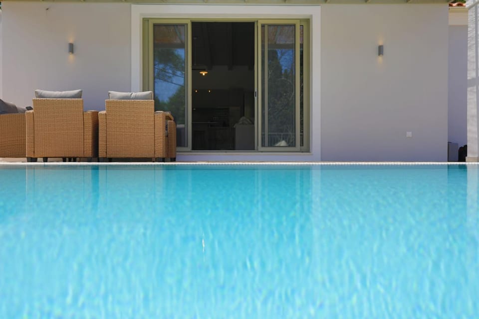 Seating area, Pool view, Swimming pool