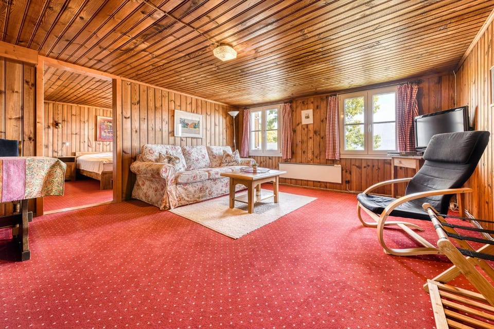 Communal lounge/ TV room, Living room