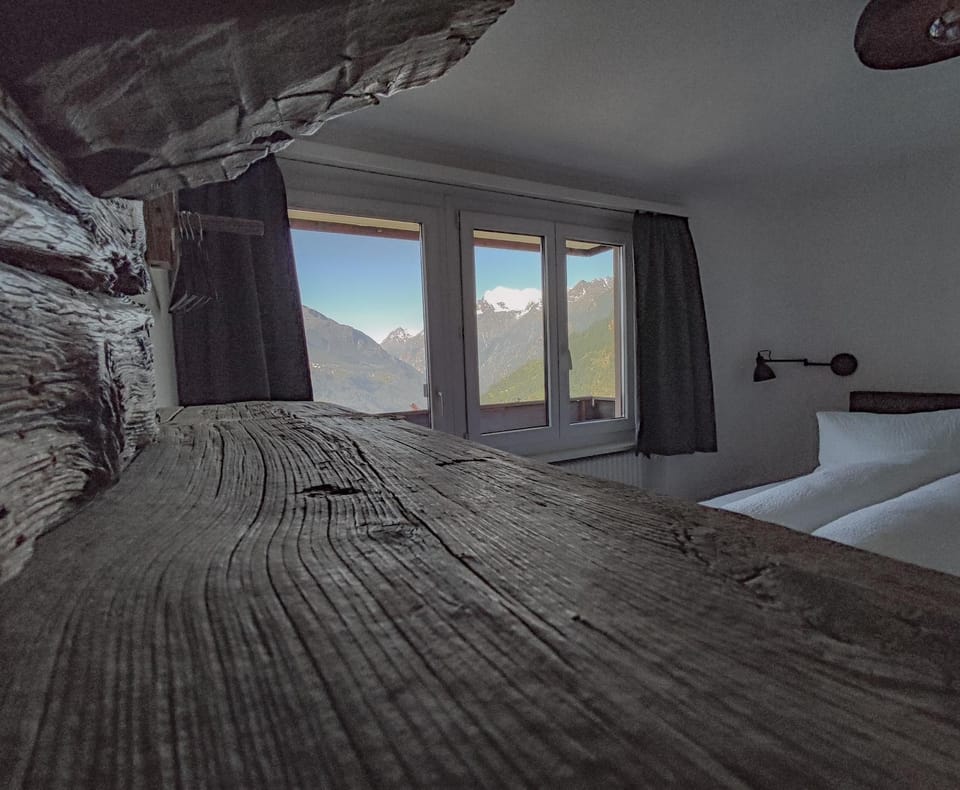 Natural landscape, Bedroom, Mountain view