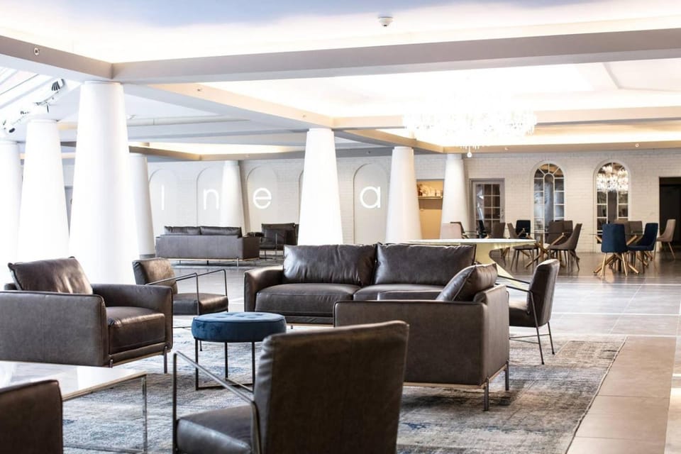 Laval stays 31 days minimum Apartment in Laval