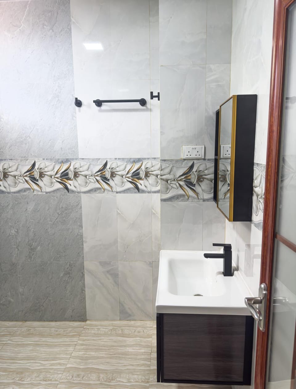 Shower, Bathroom