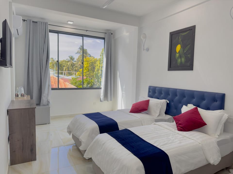 Bed, Bedroom, Bedroom
